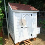 AHŞAP TAVUK KÜMESİ 61211